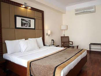 The Bmk Hotel Nueva Delhi Exterior foto